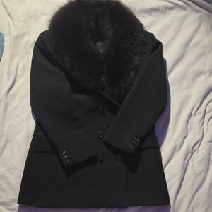 Elegant Black Fur-Collar Women's Coat Rabit Like New